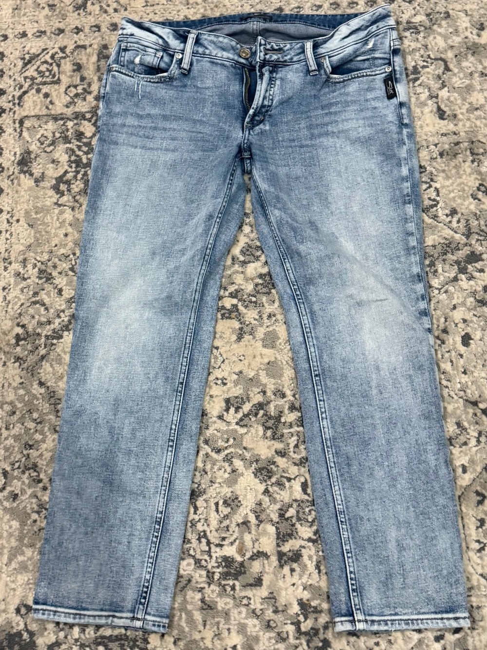 Silver Jean Co Women’s Elyse Slim Light Blue Washed Jeans W28/L27